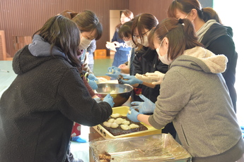 保護者手作りの餅